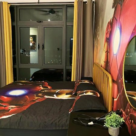 8Scape Residences Batman Vs Ironman@Lsy Home & Leisure Johor Bahru Exterior foto