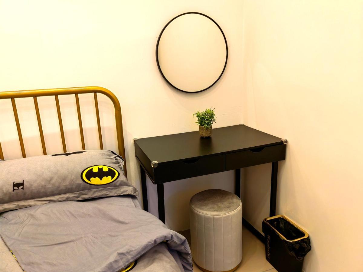 8Scape Residences Batman Vs Ironman@Lsy Home & Leisure Johor Bahru Exterior foto